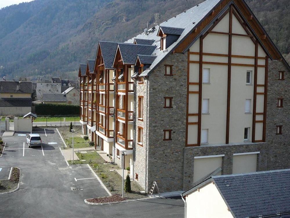 Lagrange Vacances Le Belvedere Saint-Mamet Exterior photo